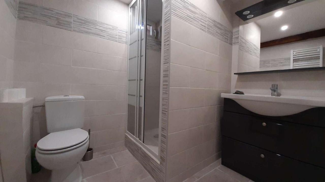 3 Pieces Neuf 65 M² Apartment Rigaud ภายนอก รูปภาพ